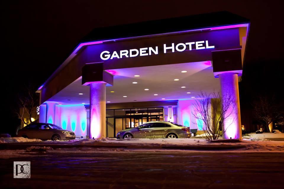 Garden Hotel And Conference Center South Beloit Extérieur photo